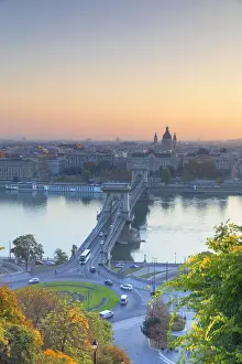 Chain Bridge Prints: Chain Bridge (Szechenyi Bridge) and River Danube at sunrise, Budapest, Hungary