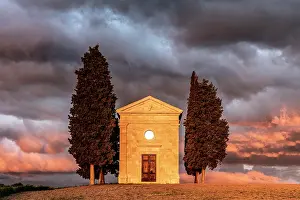 Val Dorcia Prints: The Chapel of Madonna di Vitaleta at sunset