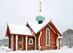 Images Dated 23rd November 2009: Chapel of Saint Nikolai The Miracle maker, Tikhvin, Leningrad region, Russia