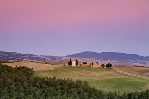 Chapel San Quirico, Val d Orcia, Tuscany, Italy