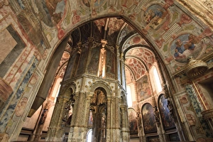Images Dated 7th July 2008: Charola, Main Church