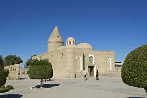 Images Dated 20th April 2015: Chashma-Ayub Mausoleum, Bukhara, Uzbekistan