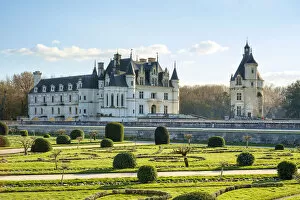 Upscale Collection: Chateau de Chenonceau castle seen from the formal gardens, Chenonceaux