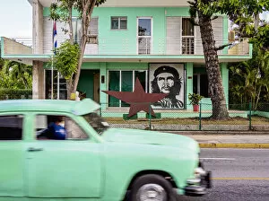 Automobile Gallery: Che Guevara Portrait in Varadero, Matanzas Province, Cuba