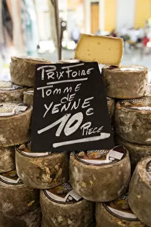 Images Dated 16th April 2021: Cheese at a market in Valensole, Provence, France