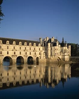 Images Dated 12th February 2008: Chenonceau Castle & Cher River, Chenonceau, Loire Valley, France