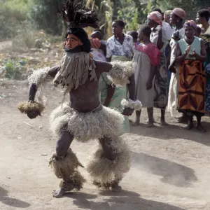 Images Dated 9th February 2009: The Chewa people