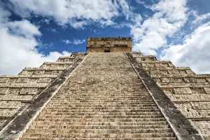 Mayan Gallery: Chichen Itza Mayan Temple, Yucantan, Mexico