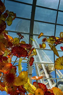 Images Dated 17th August 2016: Chihuly Garden and Glass, Seattle, Washington, USA