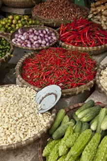 Markets Gallery: Chillis, garlics and onions for sale, Old Quarter, Hanoi, Vietnam