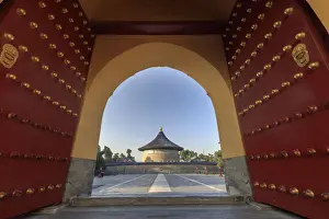 China, Beijing, Paradise temple in Tiantan park at sunrise