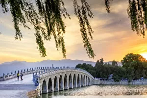 Images Dated 10th March 2017: China, Beijing, the Summer Palace, Seventeen Arches Bridge