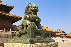 Images Dated 19th August 2011: China, Beijing, Tiananmen Square, The Forbidden City