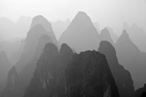 China, Guangxi, Mysterious mountains in Yangshuo region, China