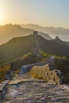 Sunrises Prints: China, Hebei Province, Luanping County, Jinshanling, Great Wall of China (UNESCO World