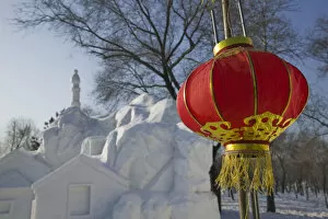 Images Dated 4th August 2008: China, Heilongjiang, Harbin, Ice and Snow Festival, Lanterns by Festival Coffee House