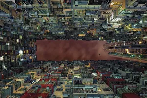 Images Dated 3rd January 2017: China, Hong Kong, Kowloon, Apartment building