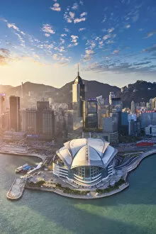 Images Dated 19th March 2020: China, Hong Kong, Victoria Harbour and Hong Kong Island skyline