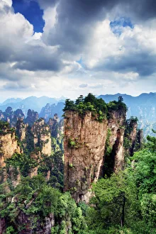 Images Dated 10th March 2017: China, Hunan, Zhangjiajie National Forest Park, also called the Halleluja mountains