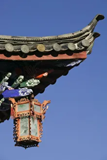 China, Yunnan Province, Lijiang, Old Town, Temple Gate lantern