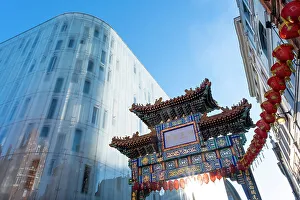 Images Dated 5th January 2023: Chinatown Gate, China Town, London, England, UK