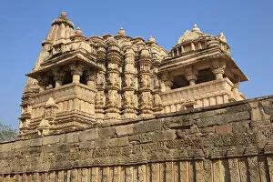 Images Dated 10th April 2008: Chitragupta Hindu temple (c. 1000), UNESCO World Heritage site, Khadjuraho, Madhya