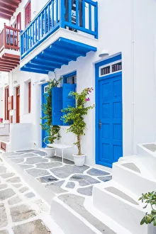 Images Dated 10th October 2018: Chora (Mykonos Town), Mykonos, Cyclades Islands, Greece