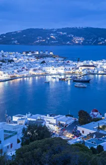 Images Dated 10th October 2018: Chora (Mykonos Town), Mykonos, Cyclades Islands, Greece
