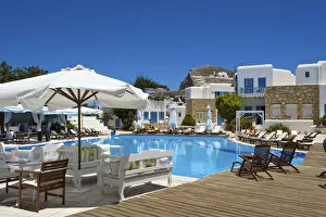 Images Dated 3rd July 2015: Chora Resort, Chora, Folegandros, Cyclades, Greece