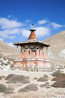 Tibetan Gallery: Chorten (small stupa), Upper Mustang region, Nepal