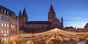 Christkindlesmarkt Prints: Christmas Market at dusk, Mainz, Rhineland-Palatinate, Germany