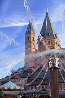 Christkindlesmarkt Prints: Christmas Market and Mainz Cathedral, Mainz, Rhineland-Palatinate, Germany