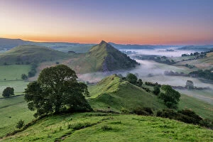 Images Dated 24th August 2023: Chrome Hill & Parkhouse Hill at Dawn, Peak District National Park, Derbyshire, England