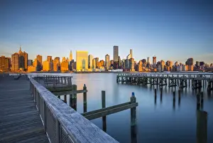 Chrysler & UN Buildings and Midtown Manhattan skyline from Queens, New York City