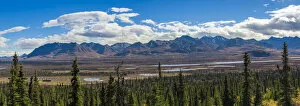 Chugach mountains along Glenn Highway, Chugach National Forest, Southcentral Alaska