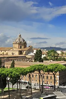 Church of Il Gesu and Biblioteca della Societa Italiana per Organizzazione Internazionale
