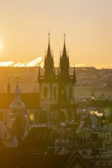 Images Dated 25th February 2022: Church of our lady before Tyn seen from Letna Park at sunrise, Prague, Bohemia, Czech Republic