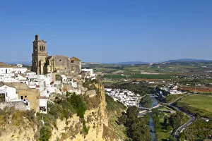Walled Village Collection: Church of San Pedro & the surounding countryside, Arcos De la Fontera, Cadiz Province