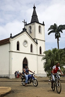 Sao Tom E Princip Gallery: The church of Santa Antonio