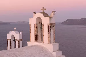 Images Dated 4th October 2013: Churches at Oia, Santorini, Kyclades, South Aegean, Greece, Europe