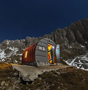 Trekker Prints: Citta di Clusone Bivouac, Castione della Pesolana