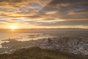 Cape Town Gallery: City Bowl at dawn, Cape Town, Western Cape, South Africa
