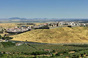 Images Dated 10th September 2013: The city of Elvas. These bastions surround all the city, making them the biggest artillery