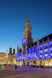 City Center Prints: City Hall (Neues Rathaus), Marienplatz, Munich, Bavaria, Germany