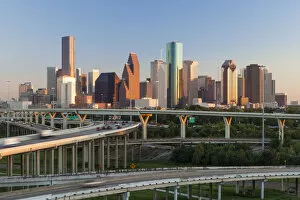 Images Dated 11th February 2014: City skyline and Interstate, Houston, Texas, USA