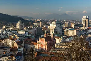 Images Dated 10th January 2018: City skyline, Ljubljana, Slovenia