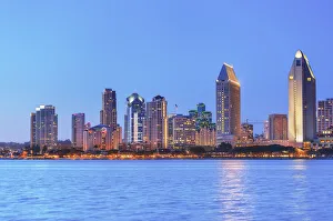 Images Dated 18th December 2020: City skyline, San Diego, California, USA