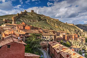 Images Dated 7th June 2018: City walls, Albarracin, Aragon, Spain