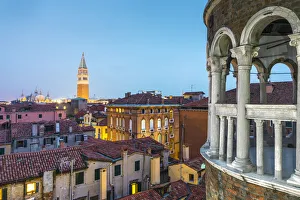 Images Dated 16th January 2018: Cityscape at dusk from Palazzo Contarini del Bovolo, Venice, Veneto, Italy