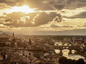 Cityscape with Ponte Vecchio and Arno River at sunset, Florence, Tuscany, Italy
